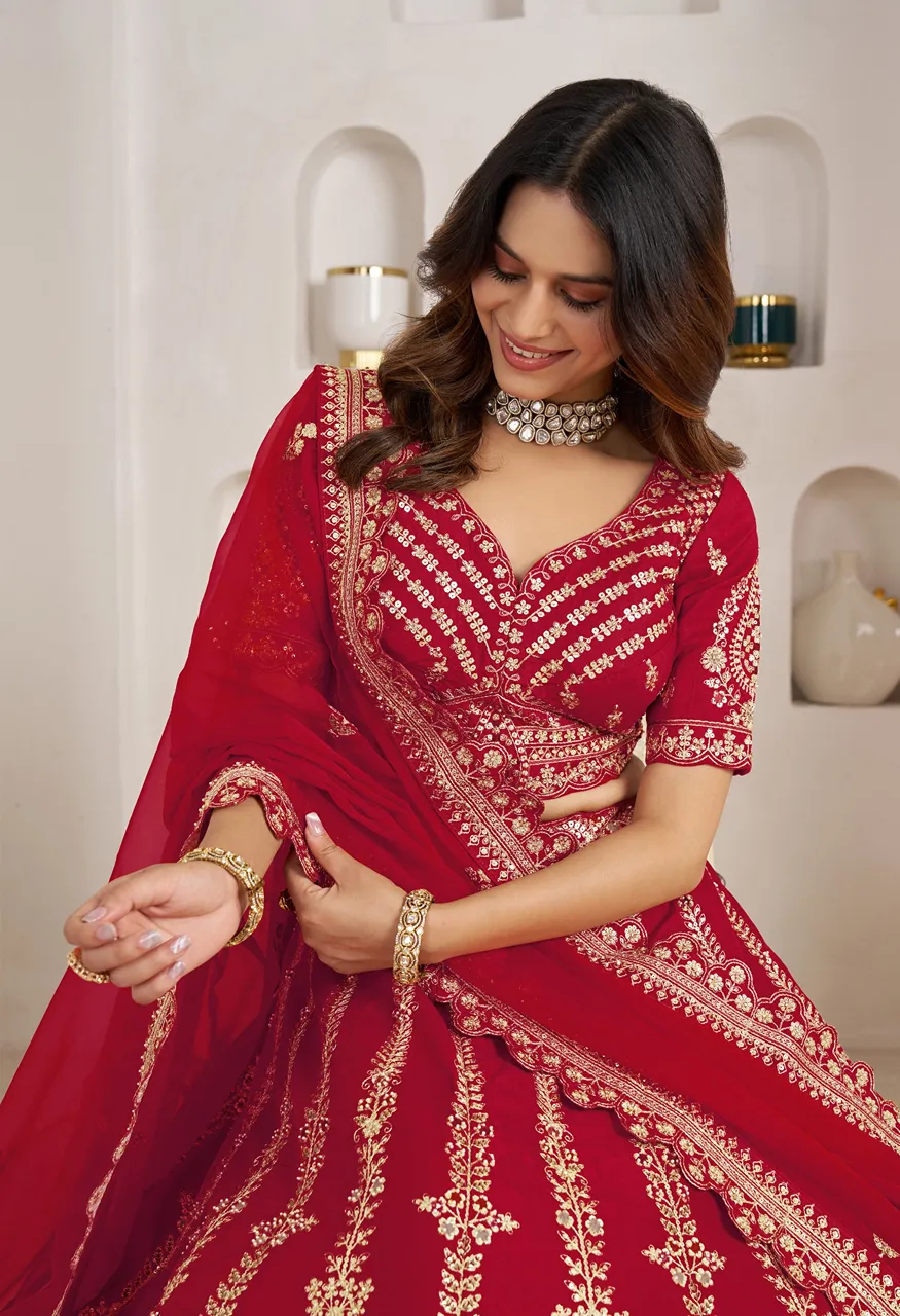Classic Silk Bridal Lehenga with Floral Zari & Sequins Embroidery — Wholesale Lehenga, Vardan Ethnic wholesale from Surat — Photo 9