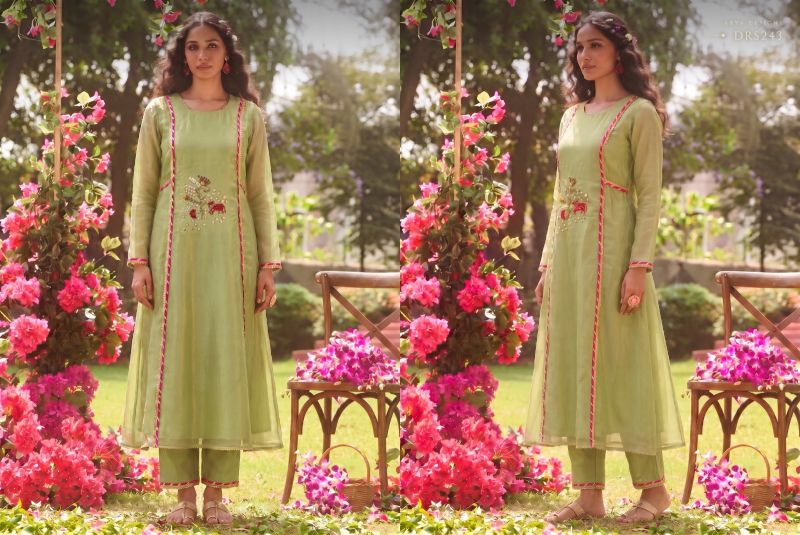 Arya Baagh Tissue Hand Work Fancy Kurti With Bottom Collection — Wholesale Kurti Pant Set, Arya Designs wholesale from Surat — view 2