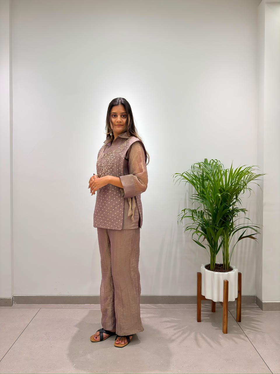 BE-484 Readymade Salsa Silk Hand Work Shrug Set Collection — Wholesale Kurtis, Vardan Ethnic wholesale from Surat — Photo 4