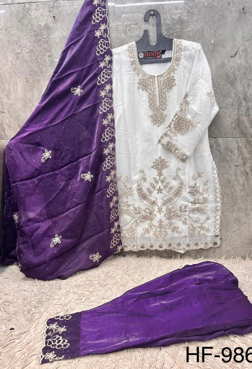 Hoor Tex 986 A To D Fandy Embroidered Designer Salwar Kameez Catalog — Wholesale Salwar Suits, hoor Tex wholesale from Surat — Photo 3