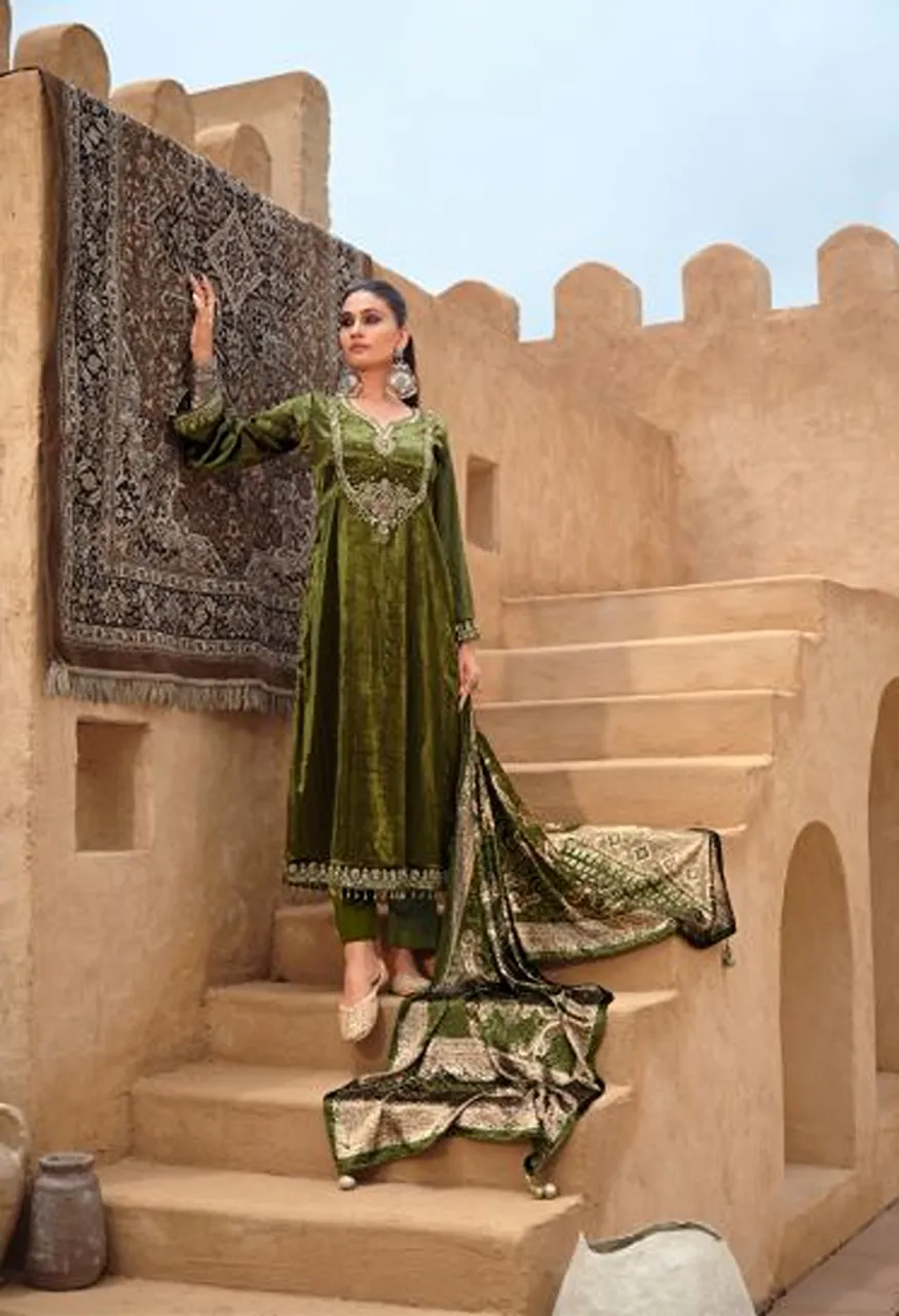 Ibiza Mehran Viscose Velvet Beads Work Designer Salwar Kameez Catalog — Wholesale Salwar Suits, Ibiza wholesale from Surat — Photo 3
