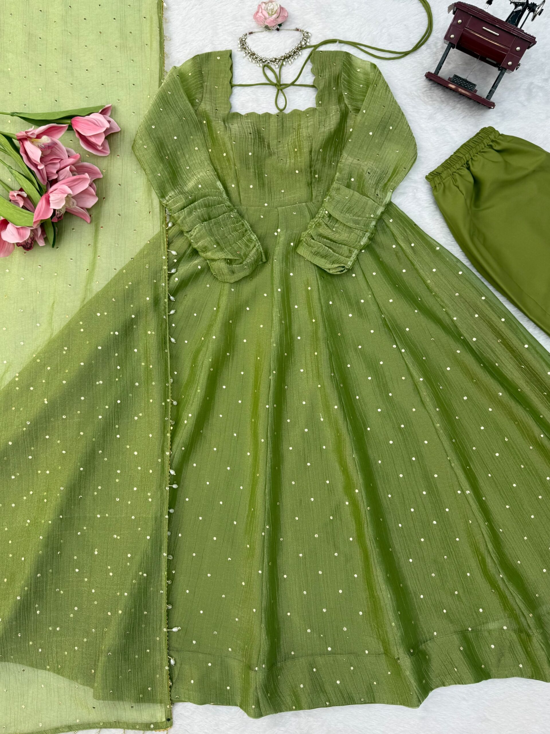 KD 1641 Foil Work Set Salsa Silk Gown With Bottom Dupatta Collection — Wholesale Kurtis, Vardan Ethnic wholesale from Surat — Photo 7