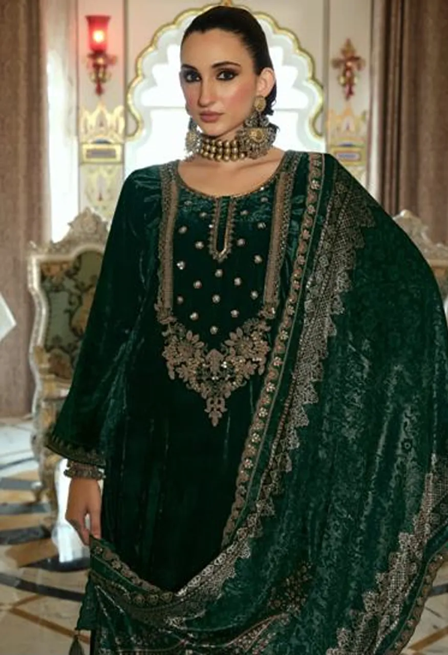 Kaavish Pehnava Velvet Beads Embroidered Salwar Kameez Collection