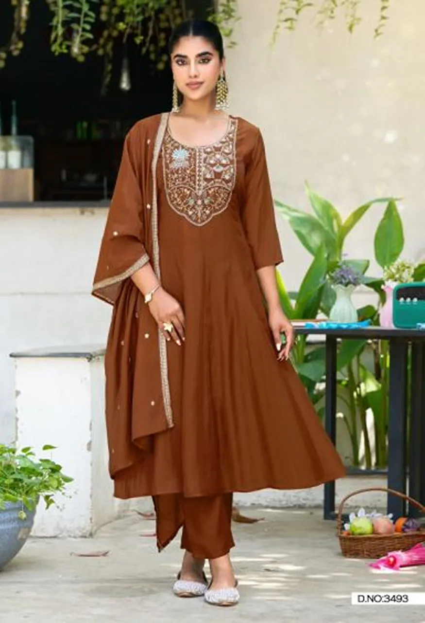 Ladies Flavour 3492 And 3494 Mul Chanderi Hand Work Kurti With Bottom Dupatta Catalog — Wholesale Kurtis, Ladies Flavour wholesale from Surat — Photo 2