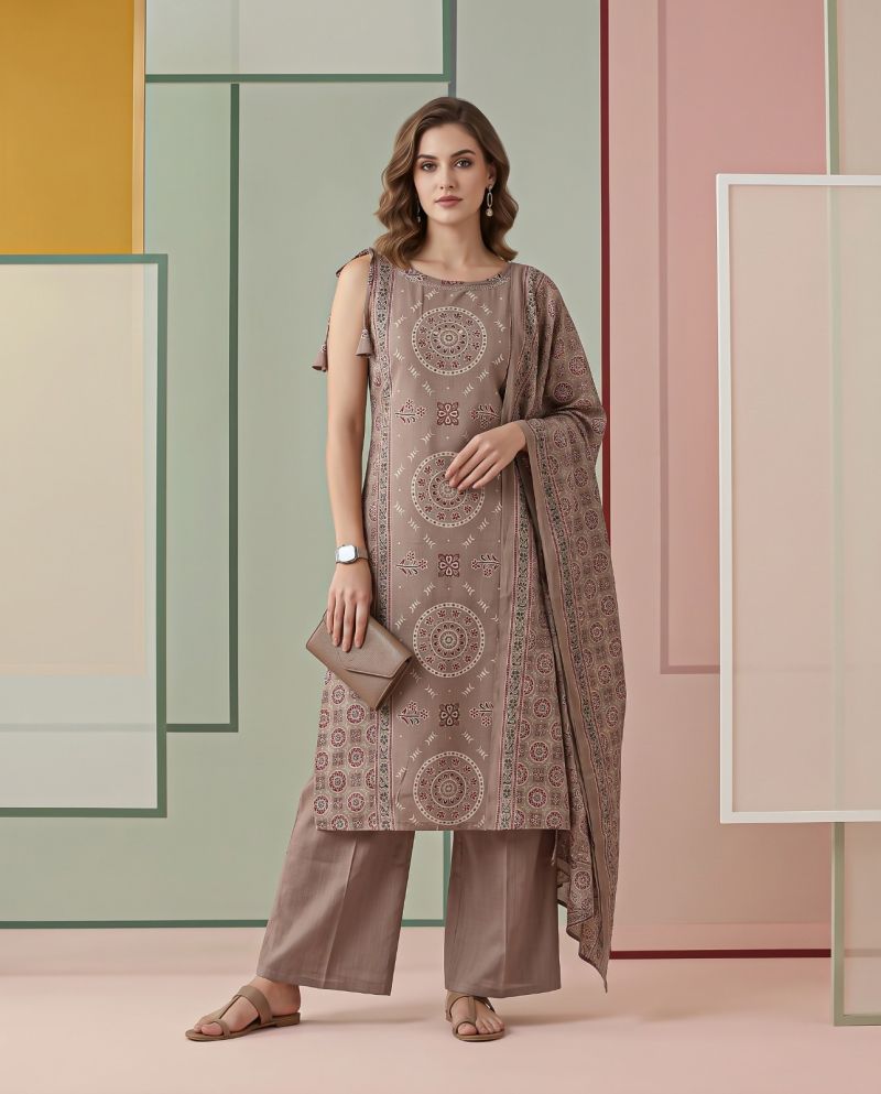 Naisha K 1370 Vatican Discharge Print Manual Work Kurti With Bottom Dupatta — Wholesale Kurti With Bottom Dupatta, Vardan Ethnic wholesale from Surat — view 6