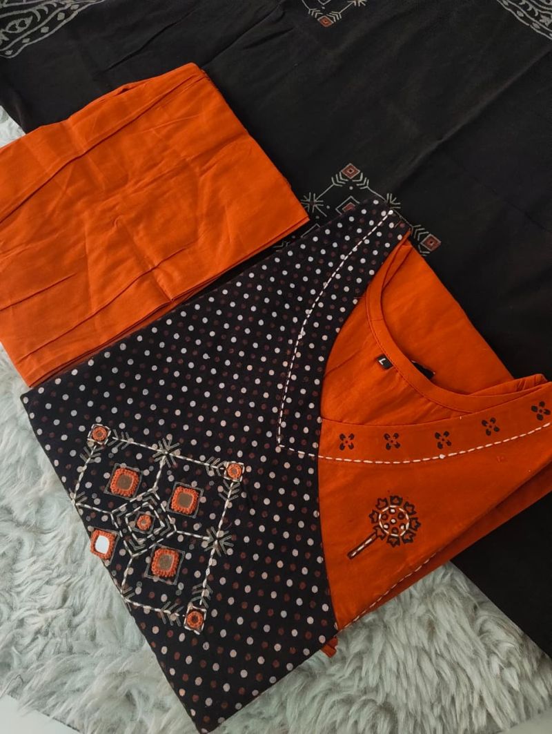 Naisha K 1381 Dhabu Cotton Block Work Kurti With Bottom Dupatta Catalog — Wholesale Kurtis, Vardan Ethnic wholesale from Surat — Photo 6