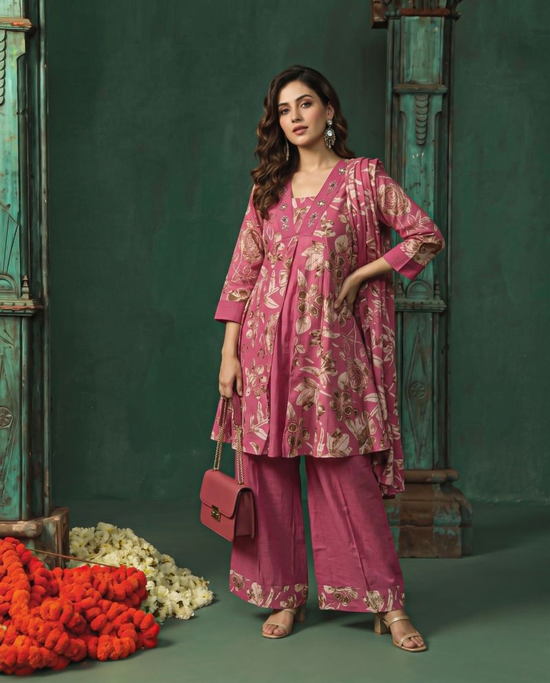 Naisha K 1397 Berlin Discharge Print hand Work Fancy Kurti With Bottom Dupatta Catalog — Wholesale Kurtis, Vardan Ethnic wholesale from Surat — Photo 19