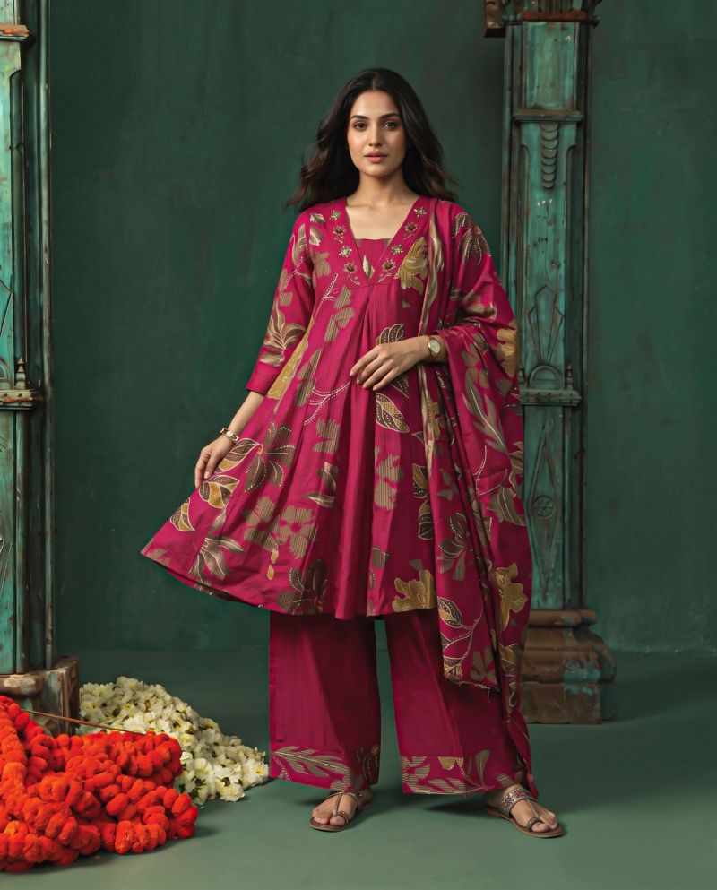Naisha K 1397 Berlin Discharge Print hand Work Fancy Kurti With Bottom Dupatta Catalog — Wholesale Kurtis, Vardan Ethnic wholesale from Surat — Photo 12