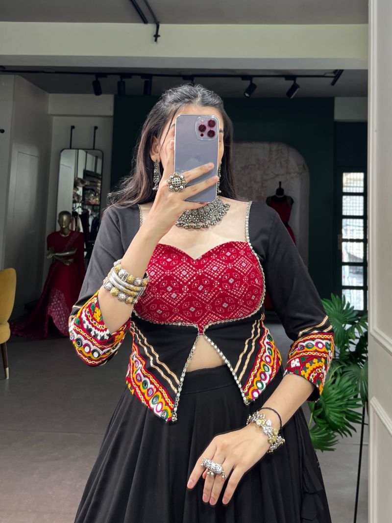 Taraa L 1798 Rayon Bandhej Printed Traditional Lehenga Choli Collection — Lehenga, Vardan Ethnic wholesale from Surat — Photo 4