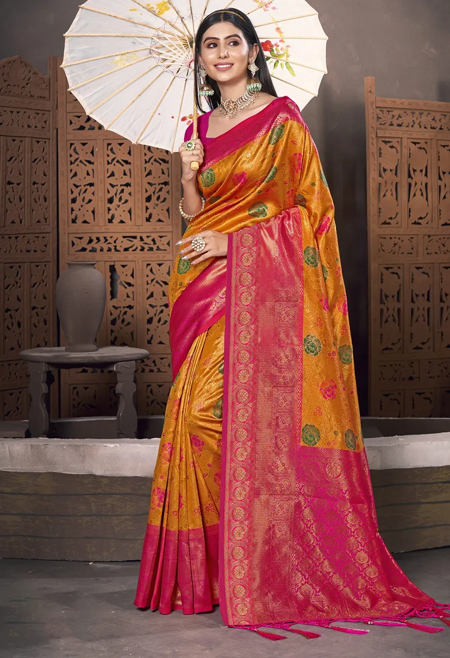 Bunawat Ruchi Patola Silk Saree with Patola Silk Blouse — Wholesale, Bunawat wholesale from Surat — view 5