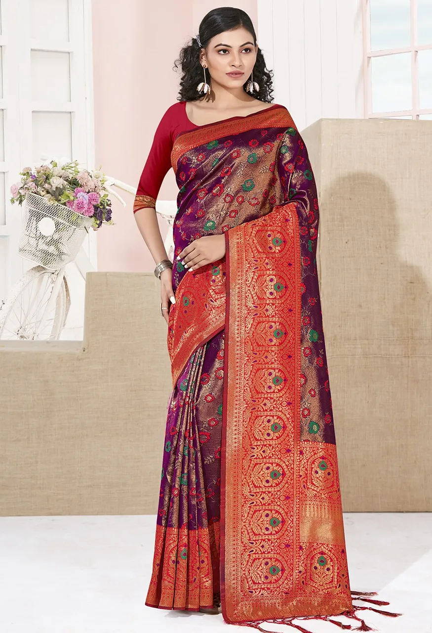Bunawat Panchi Patola Silk Saree with Patola Silk Blouse — Singles, Bunawat wholesale from Surat — Photo 4