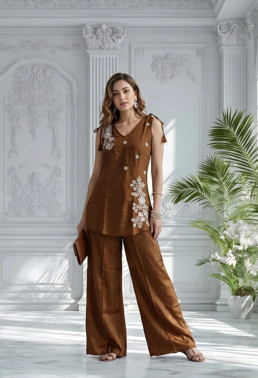 Mul Chanderi Heavy Work Plazo Cordset with Cotton Inner Set — Wholesale Kurtis, Vardan Ethnic wholesale from Surat — Photo 3