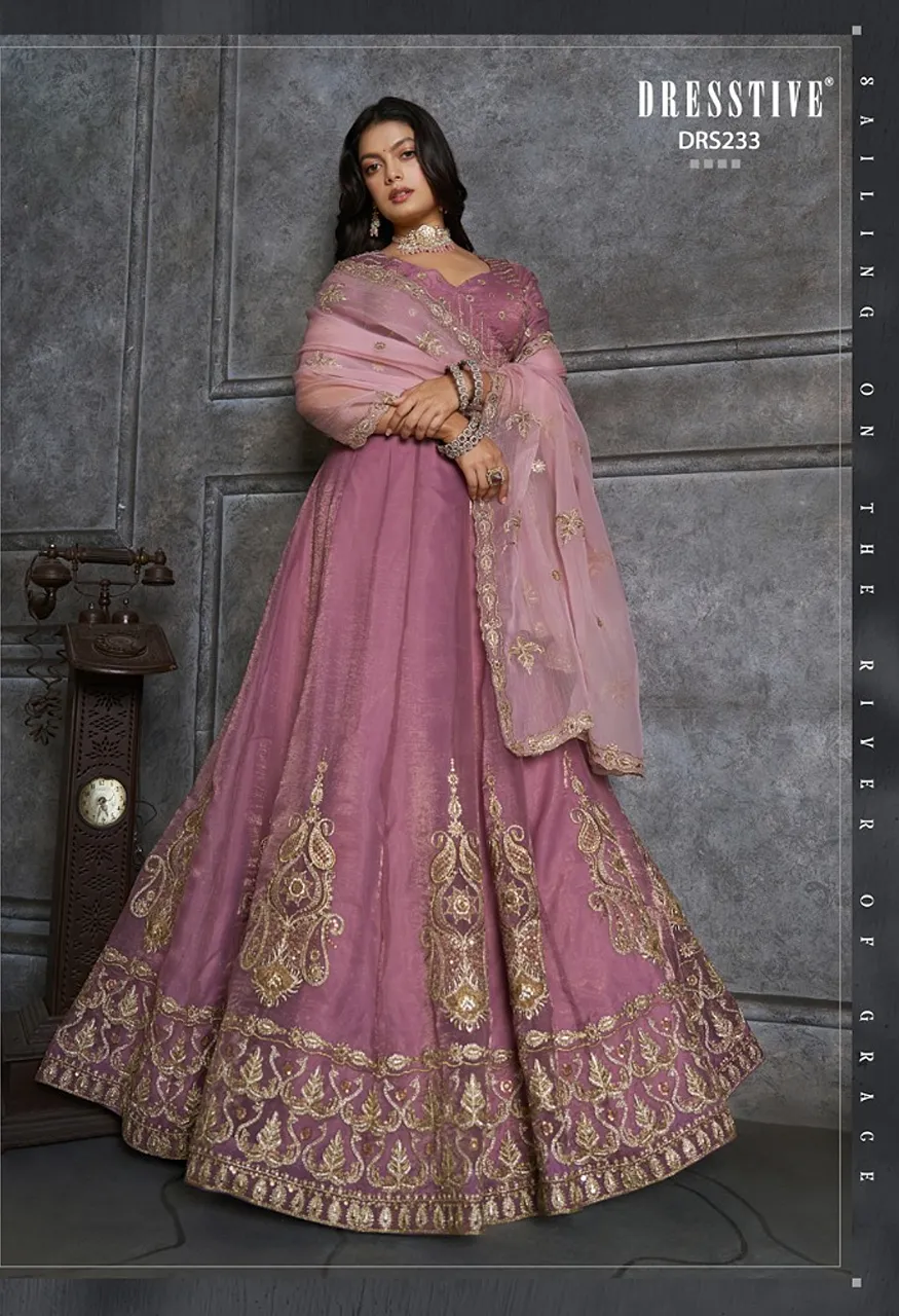 Arya Saanjh Pure Organza Embroidered Lehenga Set — Wholesale Lehenga, Vardan Ethnic wholesale from Surat — Photo 3