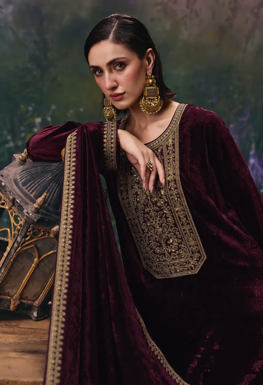 Aiqa Divine Elegance Top Bottom Fabric Catalog — Wholesale Pakistani Suits, Vardan Ethnic wholesale from Surat — Photo 7