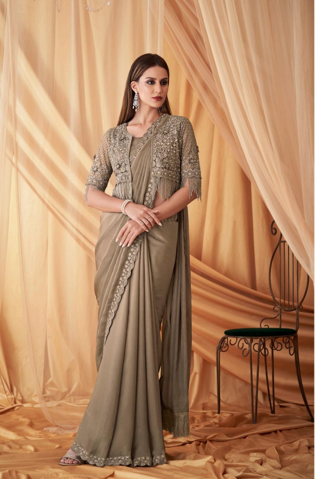 Tfh Sparkle Hits 7612 Designer Party Wear 3 Piece Set with Jacket — Wholesale Pakistani Suits, Vardan Ethnic wholesale from Surat — Photo 3