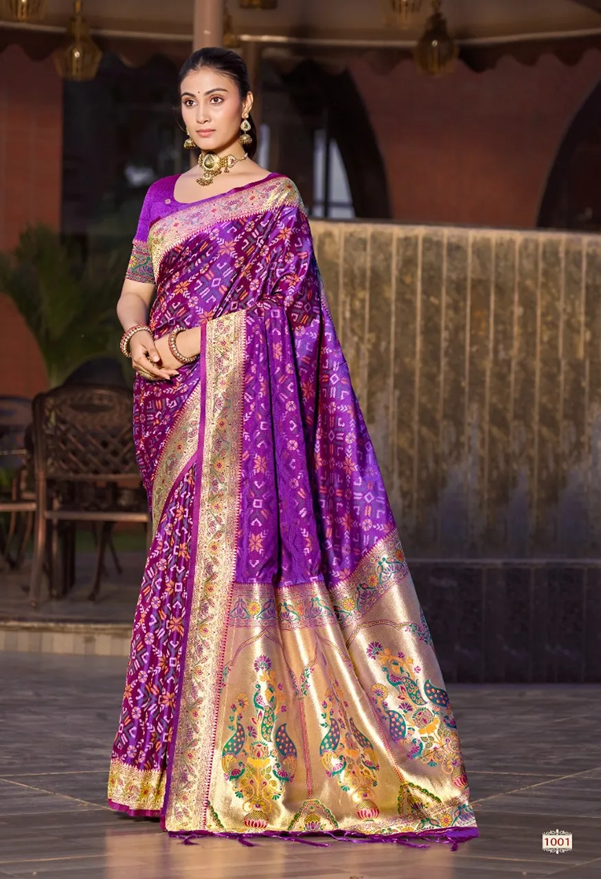 Bunawat Bandhani Silk Saree with Zari Weaving &amp; Golden Border Pallu — Singles, Vardan Ethnic wholesale from Surat — view 3