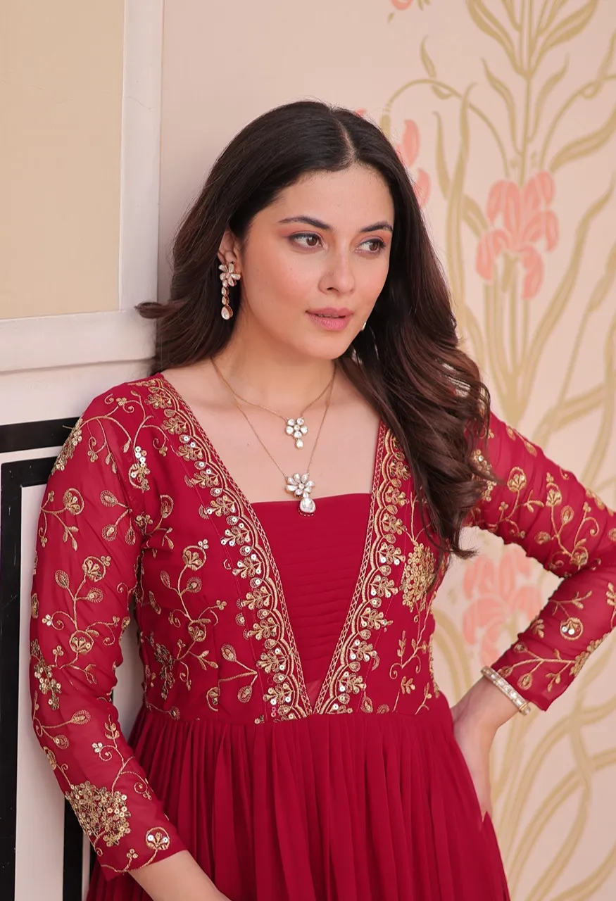 Lw 9237 Designer Faux Blooming Gown with Sequins Zari Embroidery
