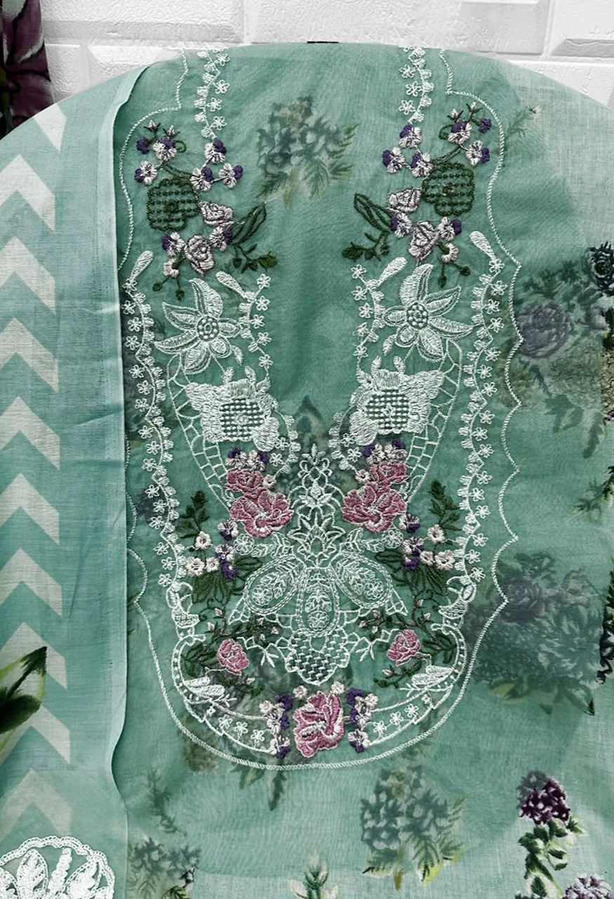 Aasha 1237 Lawn Dupatta Cotton Print Embroidered Pakistani Salwar Kameez — Wholesale Salwar Suits, Aasha Designer wholesale from Surat — Photo 3