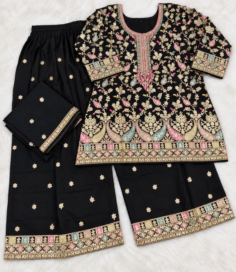 Aurraa Sundari Chinon Silk Embroidered Designer Salwar Kameez Collection — Wholesale Salwar Suits, Vardan Ethnic wholesale from Surat — Photo 5