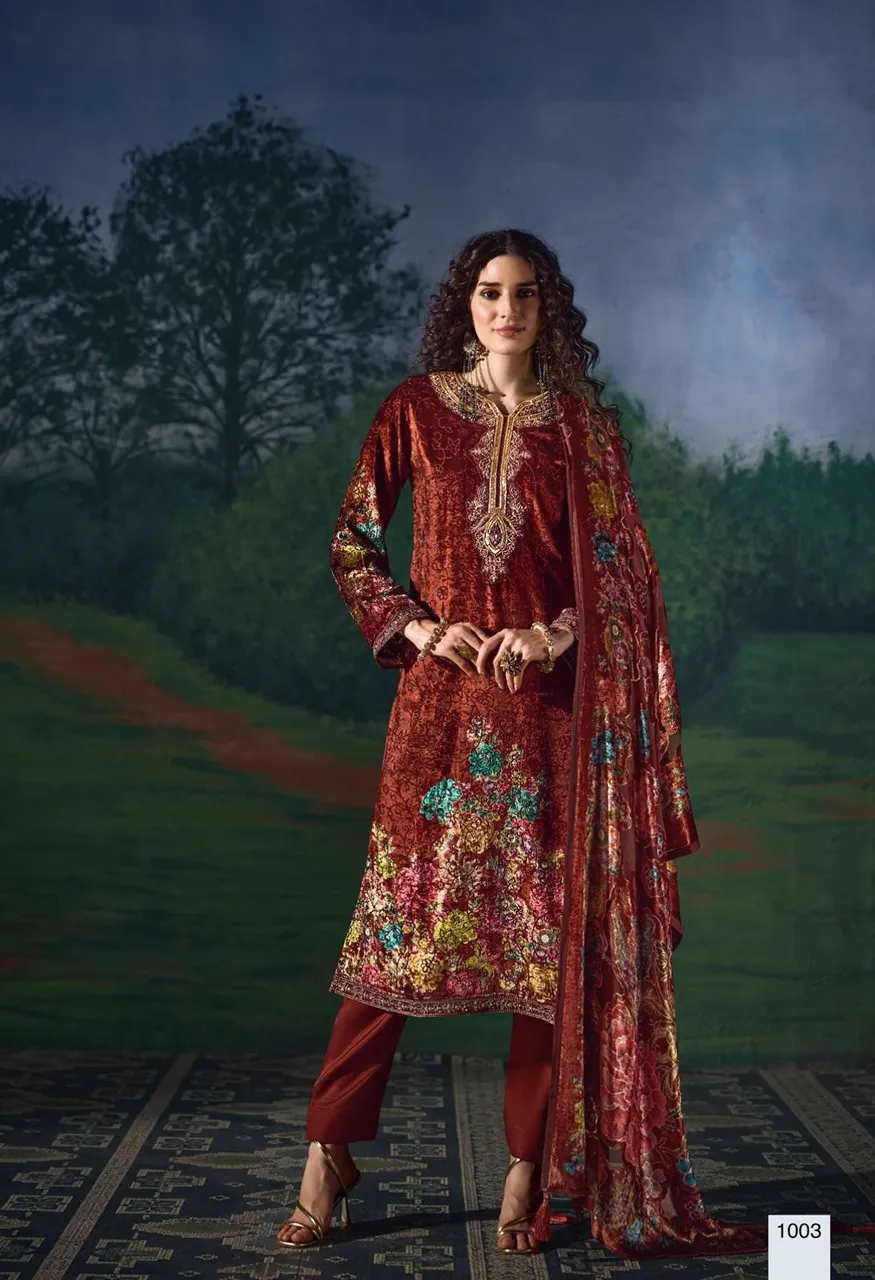 Heer Palachi Velvet Suit with Hand and Beads Embroidery — Wholesale Salwar Suits, Vardan Ethnic wholesale from Surat — Photo 5