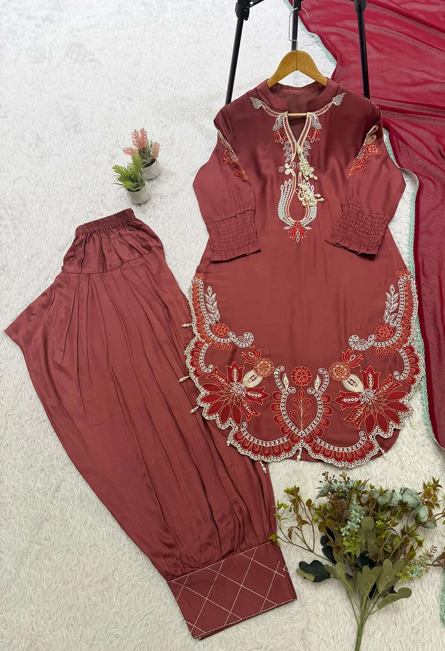 Bandhani Palace LG 2157 Party Wear Gajji Silk Suit with Georgette Dupatta Set — Wholesale Kurtis, Vardan Ethnic wholesale from Surat — view 3