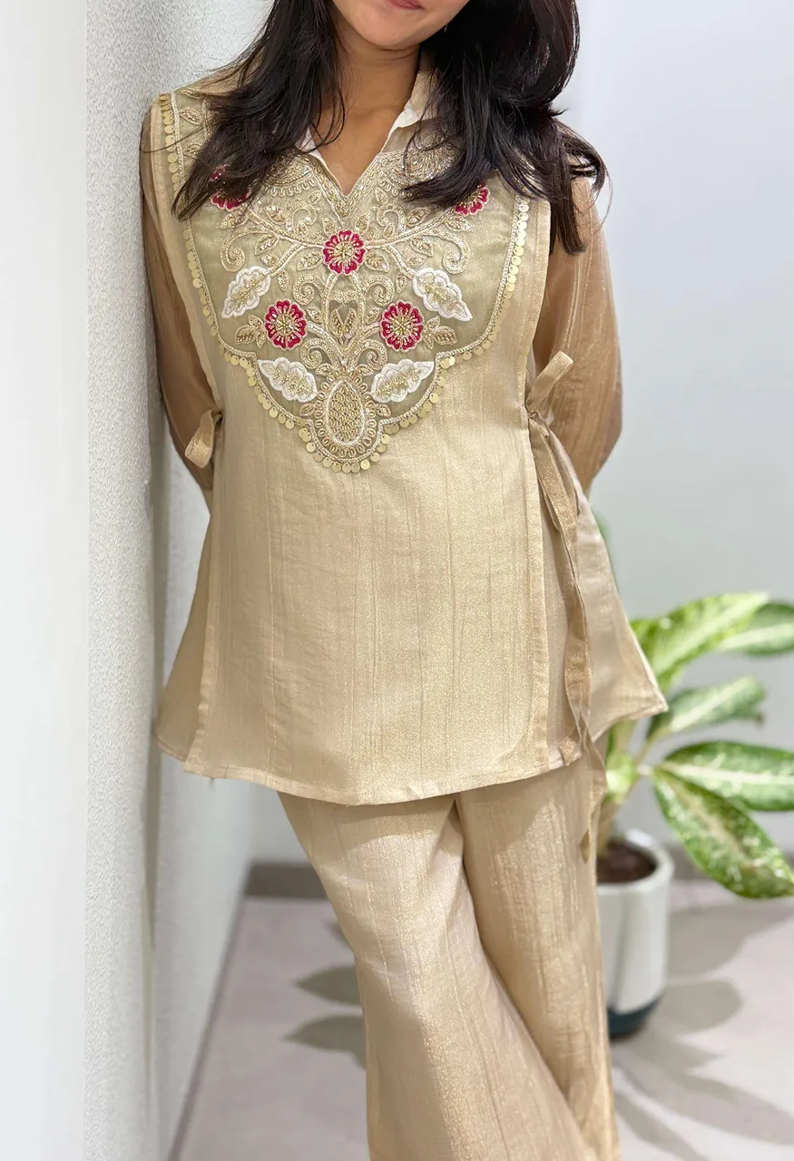 Lm 34 Silk Designer Look Function Wear Top Plazzo And Shruge Catalog — Wholesale Kurtis, Bandhani Palace wholesale from Surat — Photo 2