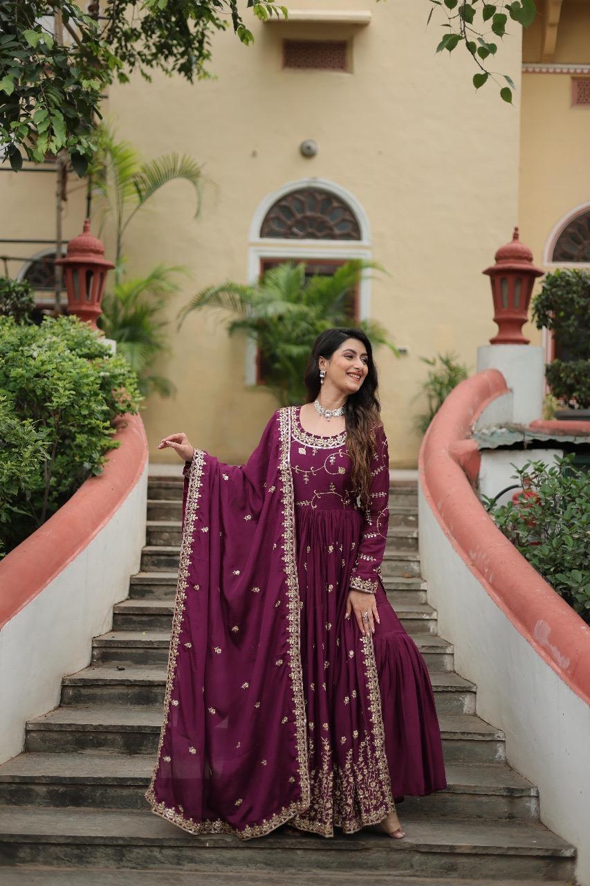LW-9193 Chinon Sequins Embroidered Kurti Sharara Set with Dupatta — Wholesale Salwar Suits, Vardan Ethnic wholesale from Surat — Photo 2