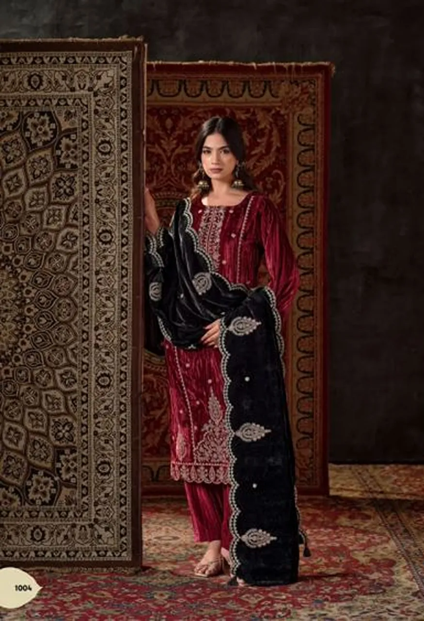 Mumtaz Arts Malika E Noor Crush Velvet Embroidered Salwar Kameez Wholesale Collection — Wholesale Salwar Suits, Mumtaz Arts wholesale from Surat — Photo 2