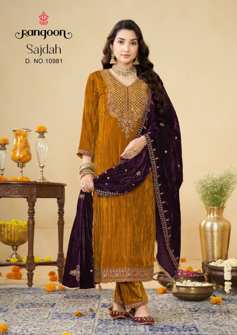 Rangoon Sajdah Crush Fancy And Mirror Work Designer Salwar Kameez — Wholesale Pakistani Suits, Vardan Ethnic wholesale from Surat — Photo 2