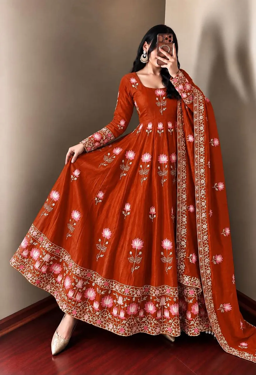 Sr 1724 Silk Heavy Sequence Embroidery Designer Party Wear Gown Suit — Wholesale Readymade Suit, Bandhani Palace wholesale from Surat — Photo 8