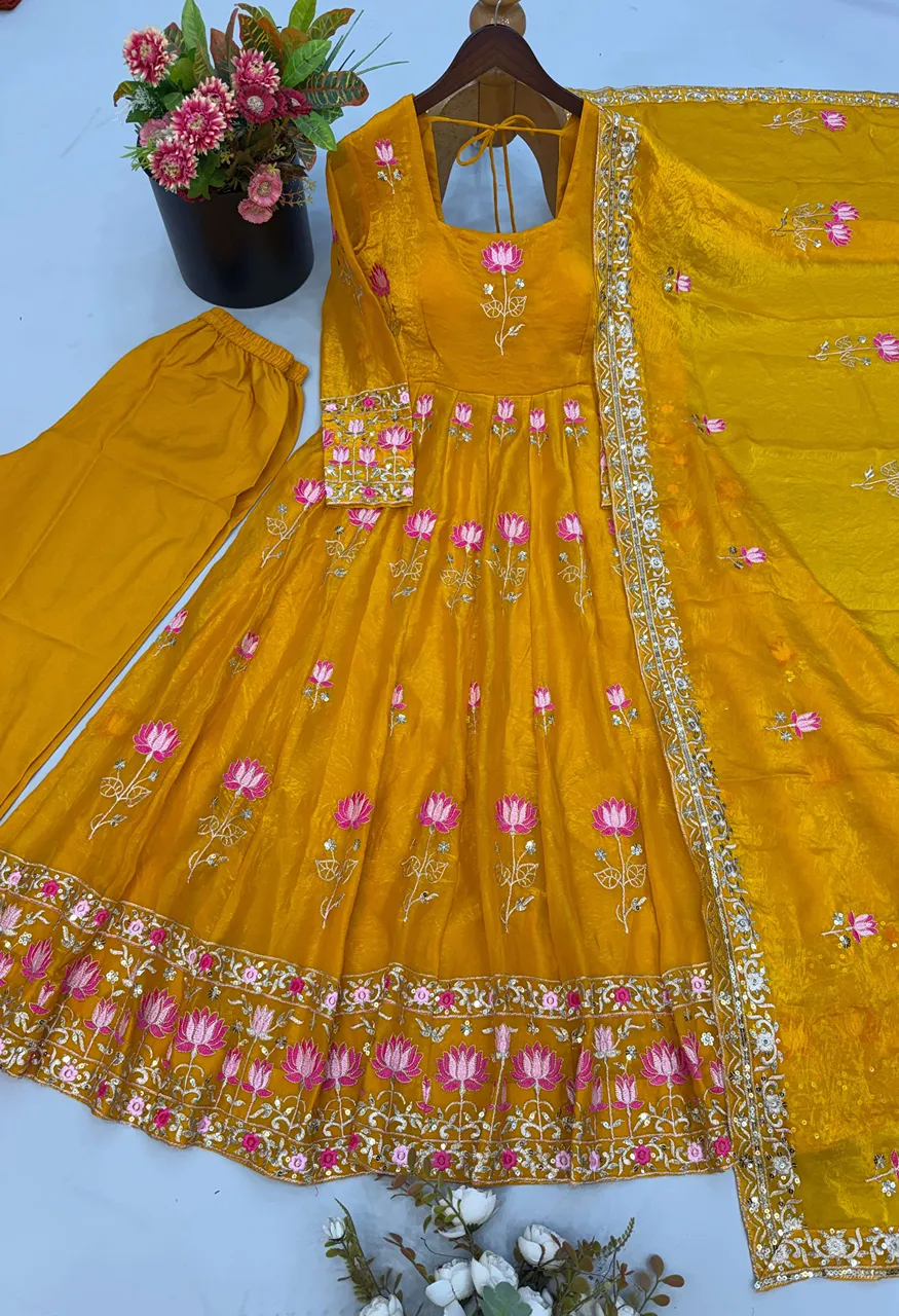 Sr 1724 Silk Heavy Sequence Embroidery Designer Party Wear Gown Suit — Wholesale Readymade Suit, Bandhani Palace wholesale from Surat — Photo 4