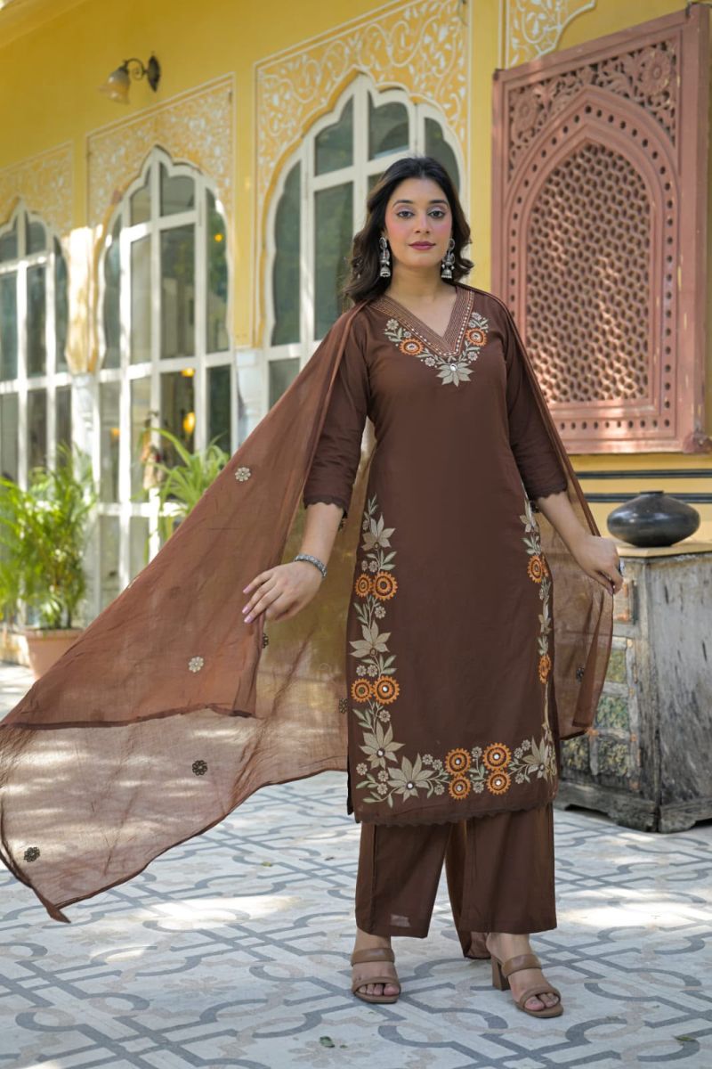 Tlc Vol 189 Wholesale Cotton Embroidered Kurti With Bottom Dupatta Collection — Wholesale Kurtis, Vardan Ethnic wholesale from Surat — Photo 2
