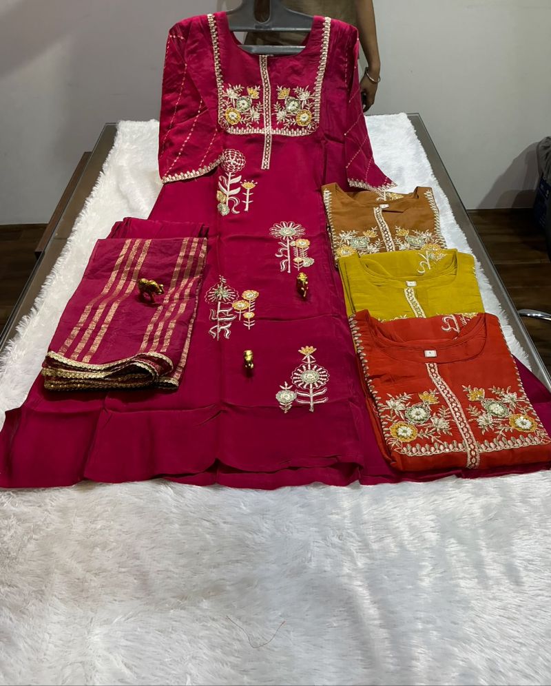 Vitara Iksana Mul Chanderi Handwork Kurti With Bottom Dupatta Set — Wholesale Readymade Suit, Vardan Ethnic wholesale from Surat — Photo 8