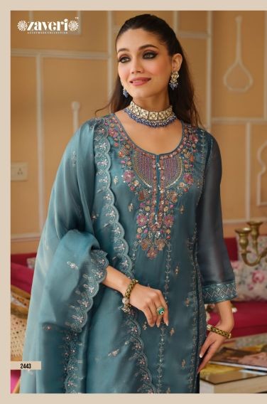 Zaveri Aarohi Gold Simar Beats Embroidered Salwar Kameez Catalog — Wholesale Pakistani Suits, Vardan Ethnic wholesale from Surat — Photo 2