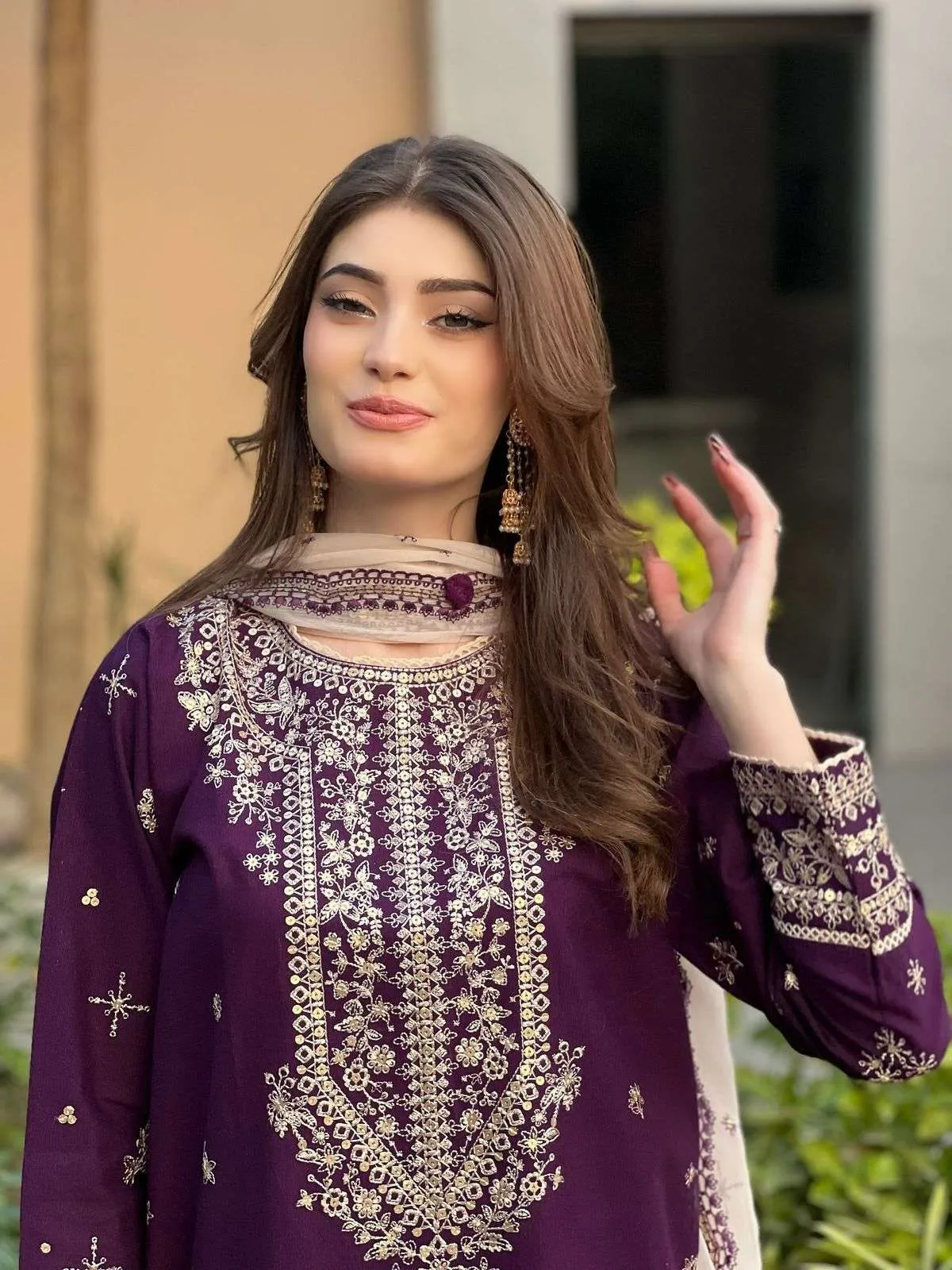 LG 2056 Fox Georgette Embroidery Designer Party Wear Ladies Suit